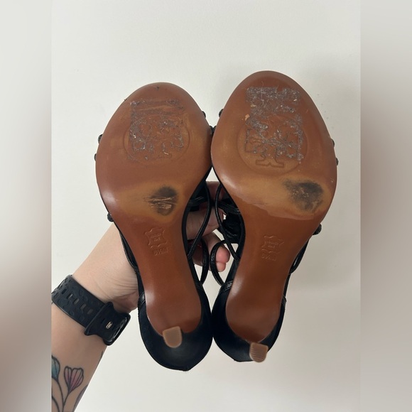 Tory Burch Black Leather Blossom Floral Embellished Sandals Size 6.5 - Picture 6 of 8
